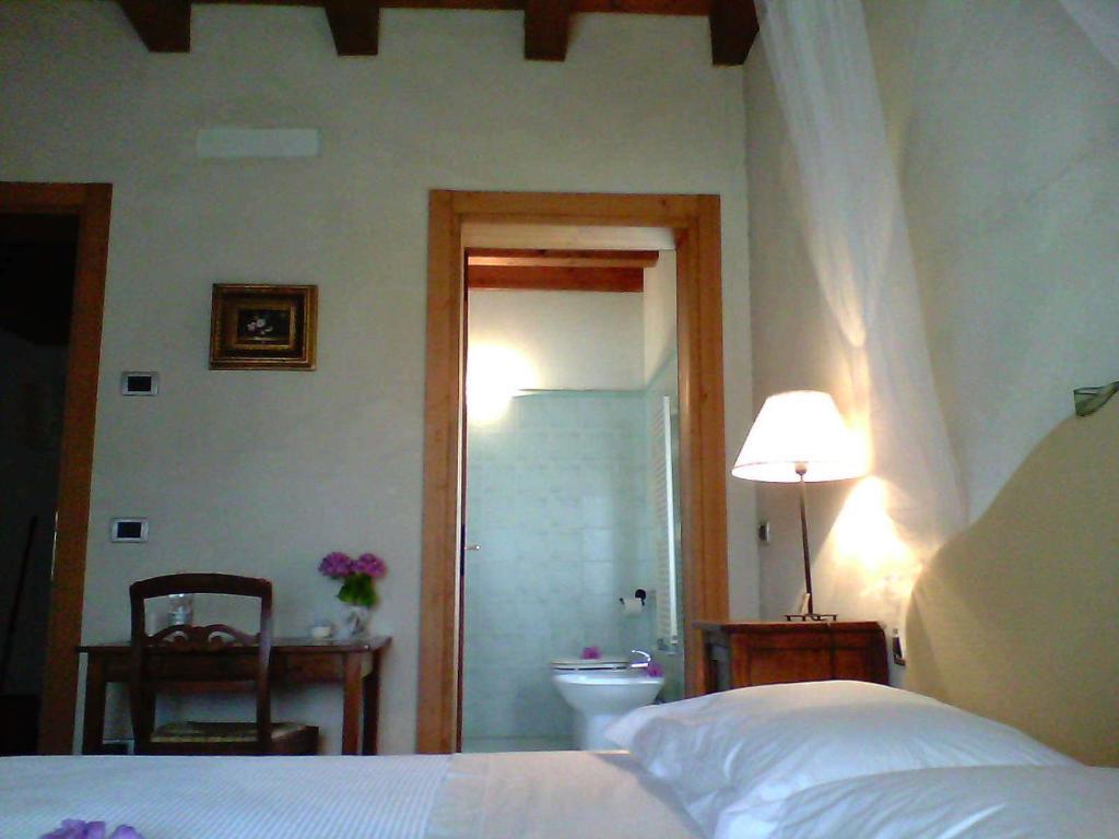 Il Rifugio Del Poeta Guest House San Biagio di Callalta Bilik gambar